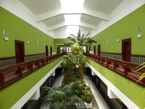 Interior del Balneario Pozo de la Salud, El Hierro, Canarias.JPG