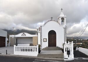 Tenerife - La Cisnera - church 02.jpg
