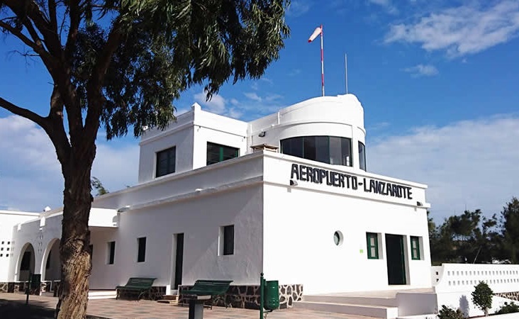 Archivo:Museo Aeronáutico de Lanzarote.jpg