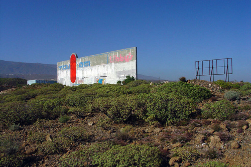 Archivo:Eberhard Bosslet Intervention Begleiterscheinung X Süd Teneriffa 2006.jpg