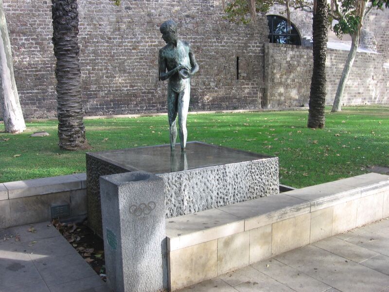 Archivo:Font olímpica (10-11-13).JPG