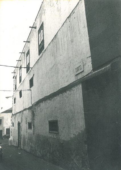 Archivo:CASA 1981-B.png