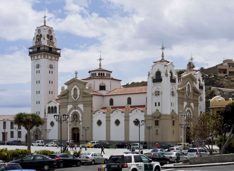 Archivo:Candelaria Basilica.jpg