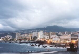 Puerto de La Cruz 2.jpg