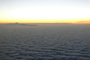 Gran canaria mar de nubes.jpg