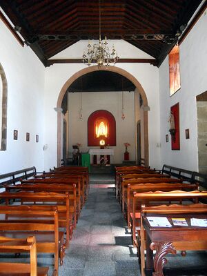 Interno Ermita de Nuestra Señora de Bonanza-1.jpg
