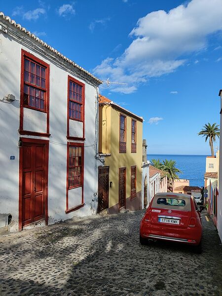 Archivo:Casa González Coutinho.jpg