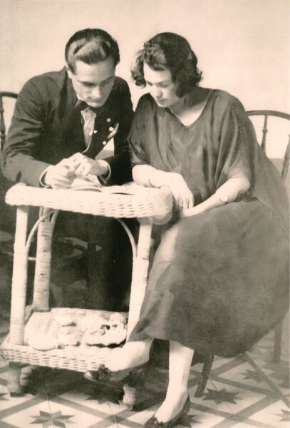 Archivo:José Galán y Remedios Pérez.jpg