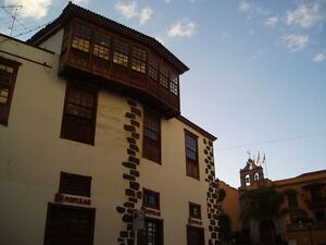 Icod de los Vinos-casas.jpg