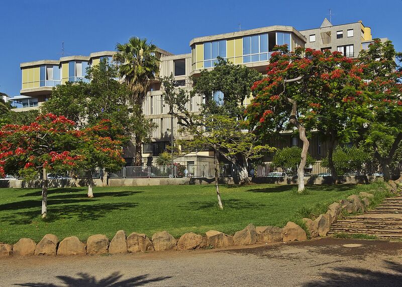 Archivo:Biblioteca del Estado 01.jpg