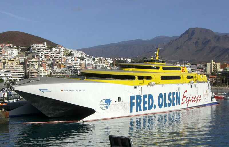 Archivo:Bonanza Express sinking.jpg