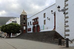 Santa Cruz de La Palma Plaza Santo Domingo R02.jpg