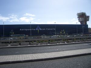Fachada Aeropuerto de Gran Canaria.JPG