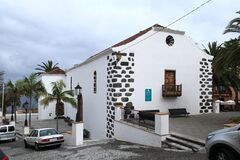 La Palma - San Andres y Sauces - San Andres - Calle Iglesia + Calle Plaza + Iglesia de San Andres 01 ies.jpg