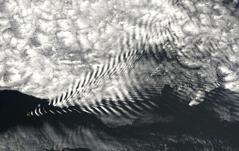 Archivo:Wave cloud.jpg