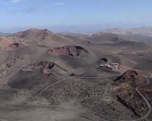 Timanfaya-volcanes.jpg