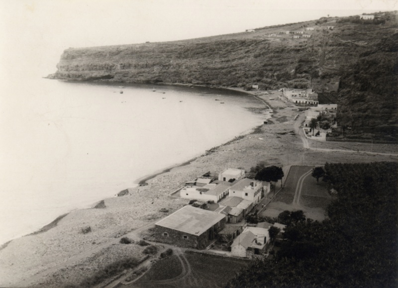 Archivo:PlayaSantiago1925.jpg