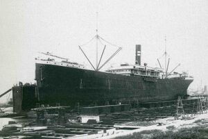 Valbanera in dry dock in Barcelona.jpg