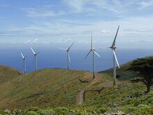 Parque eólico de la isla de El Hierro, Canarias, España.JPG