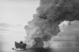 Surtsey eruption 2.jpg