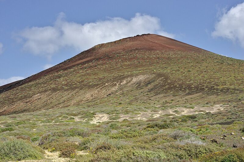 Archivo:La Graciosa Montaña Bermeja.jpg