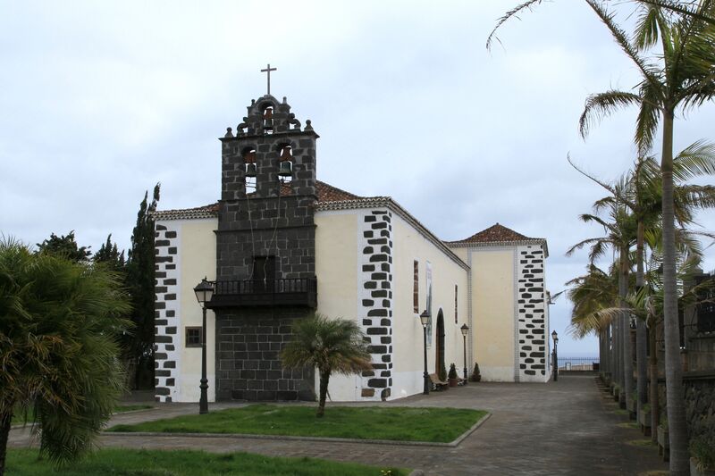 Archivo:La Palma - Puntallana - Calle Melchor Perez Calderon - Iglesia de San Juan Bautista 05 ies.jpg