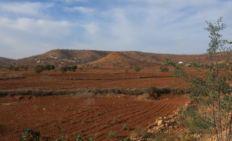 Archivo:Landscape east of Biougra.JPG